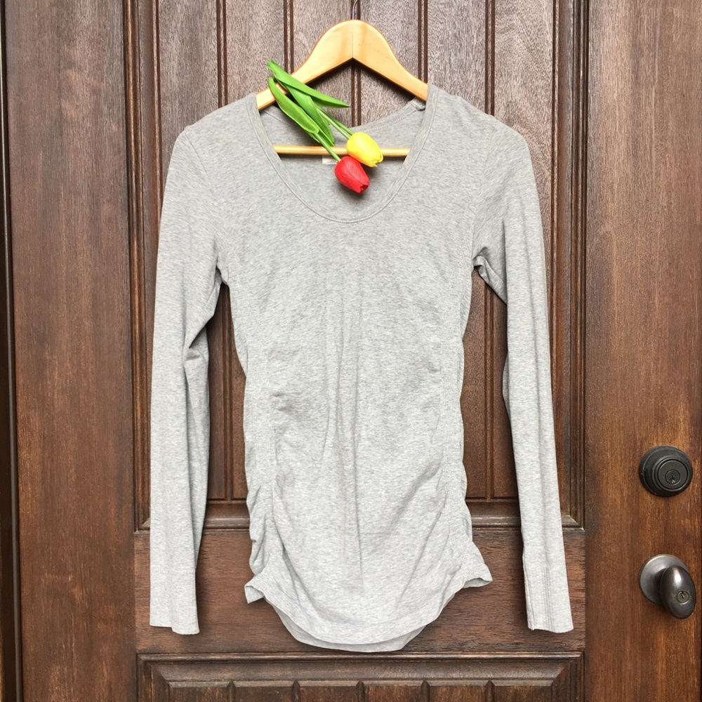 Athleta long sleeve top
